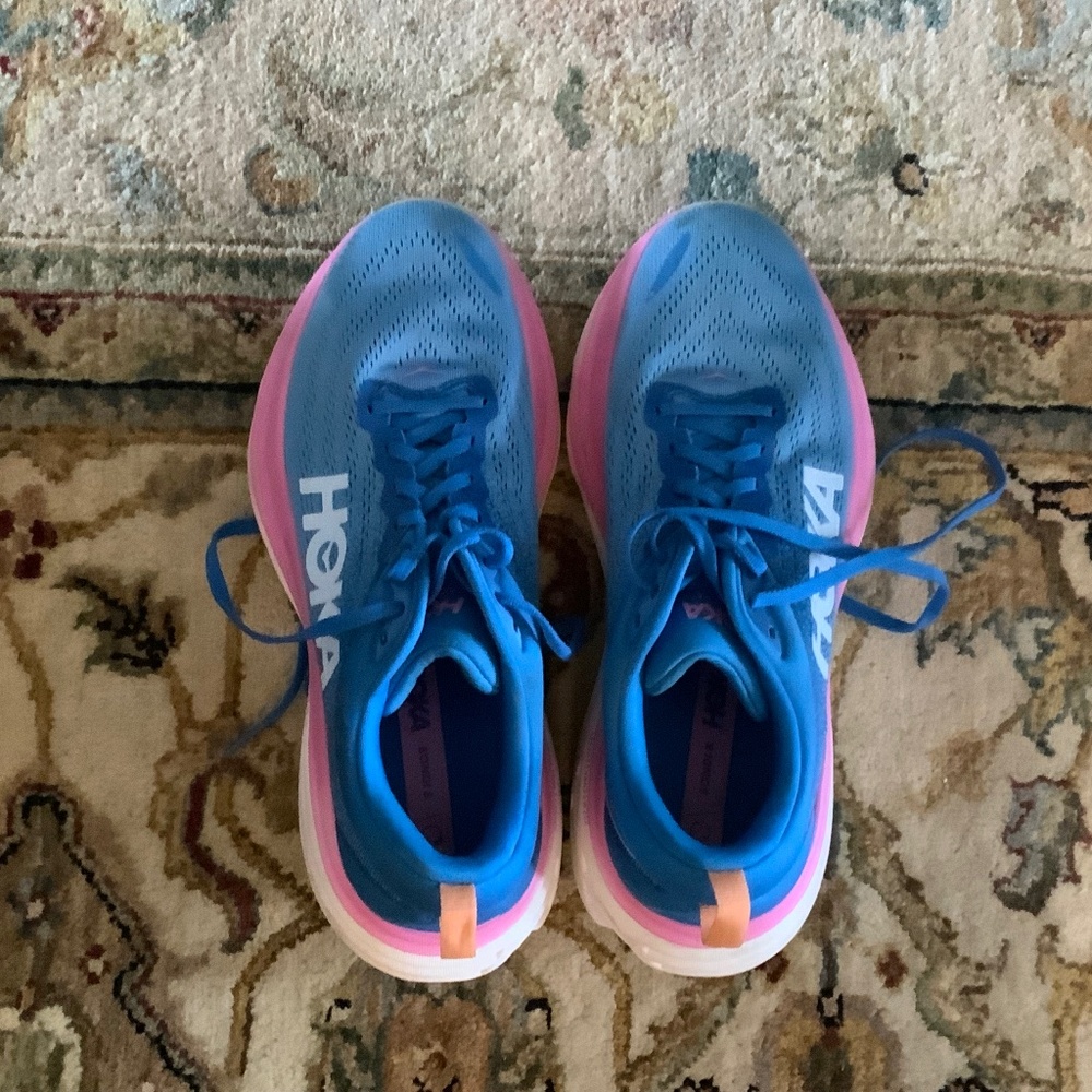 Women’s Hoka Bondi 8 size 10